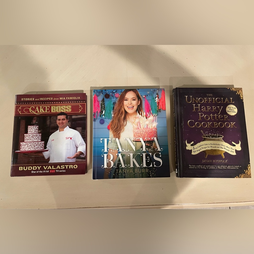 Cookbook by Buddy Valastro - Red Cover